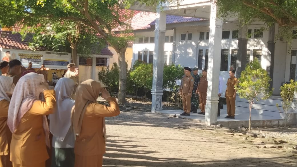 Perkuat Sinergi Lintas Instansi, Koramil Teunom Ikuti Apel Gabungan di Kantor Camat