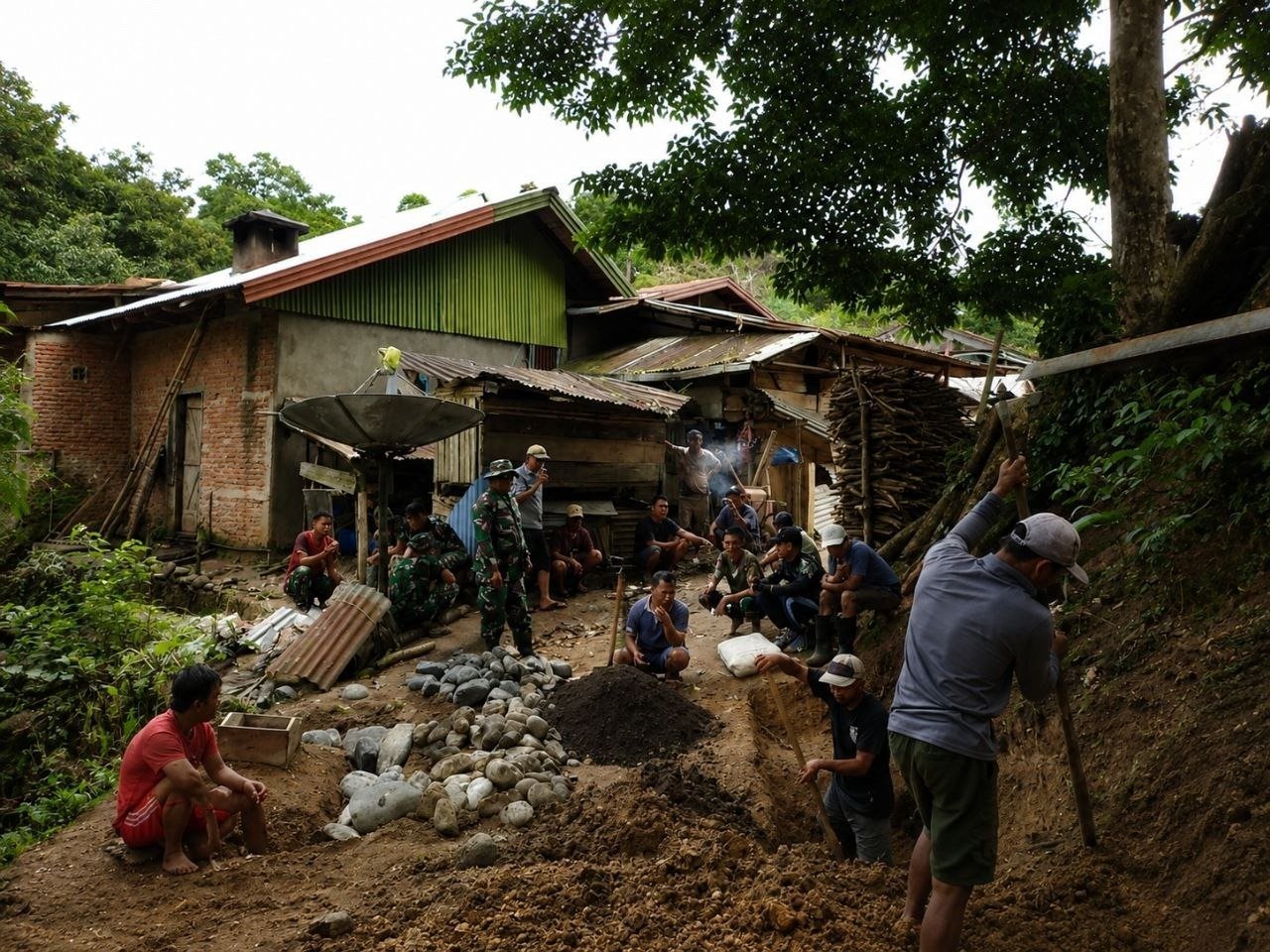Pembangunan Jambanisasi TMMD Ke-129 Kodim 1407/Bone Dimulai dari Penggalian Pondasi di Dusun Langi