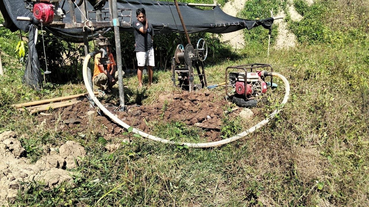 Akses Air Bersih Ditingkatkan, Sumur Bor TMMD Ke-129 Digarap di Kecamatan Bontocani
