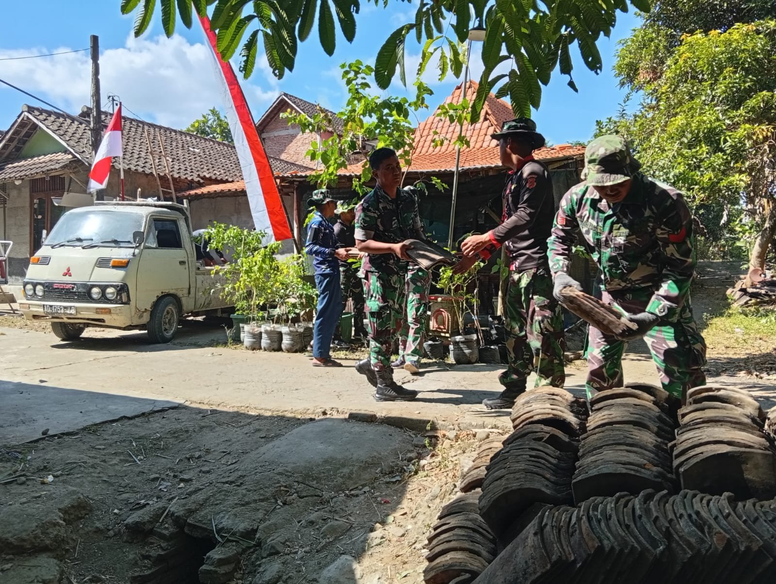 Pelaksanaan TMMD Reguler ke-129 Sasar Infrastruktur dan RTLH di Kecamatan Grogol