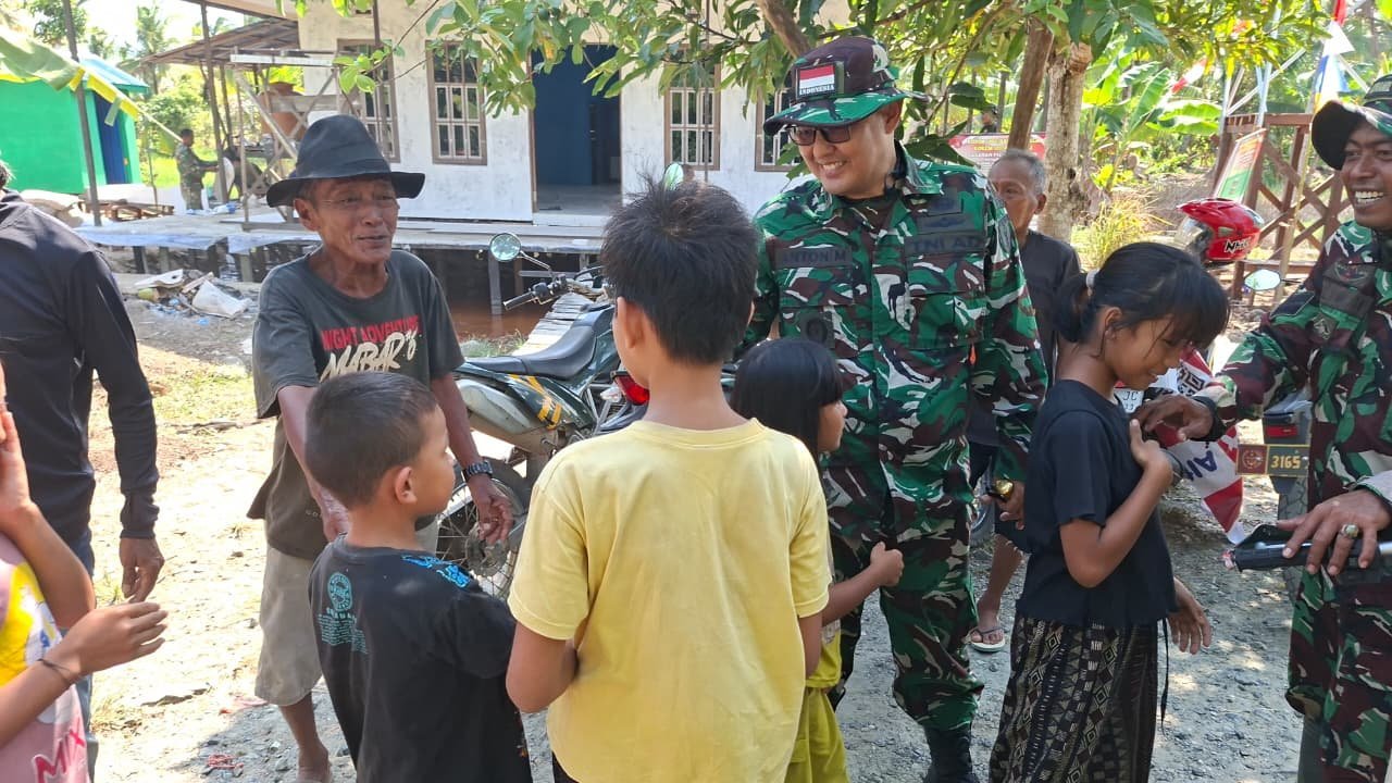 TMMD Ke-129 Kodim 1005/Barito Kuala di Desa Tamban Bangun: Momen Senyum Anissa