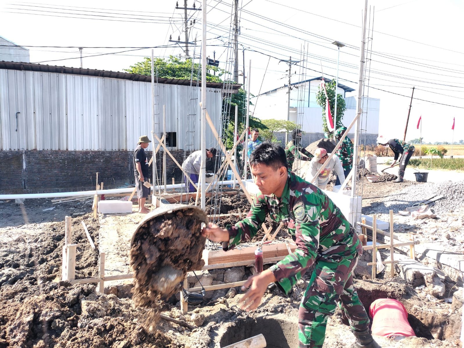 Parangjoro Buktikan Gotong Royong Percepat Pembangunan Desa