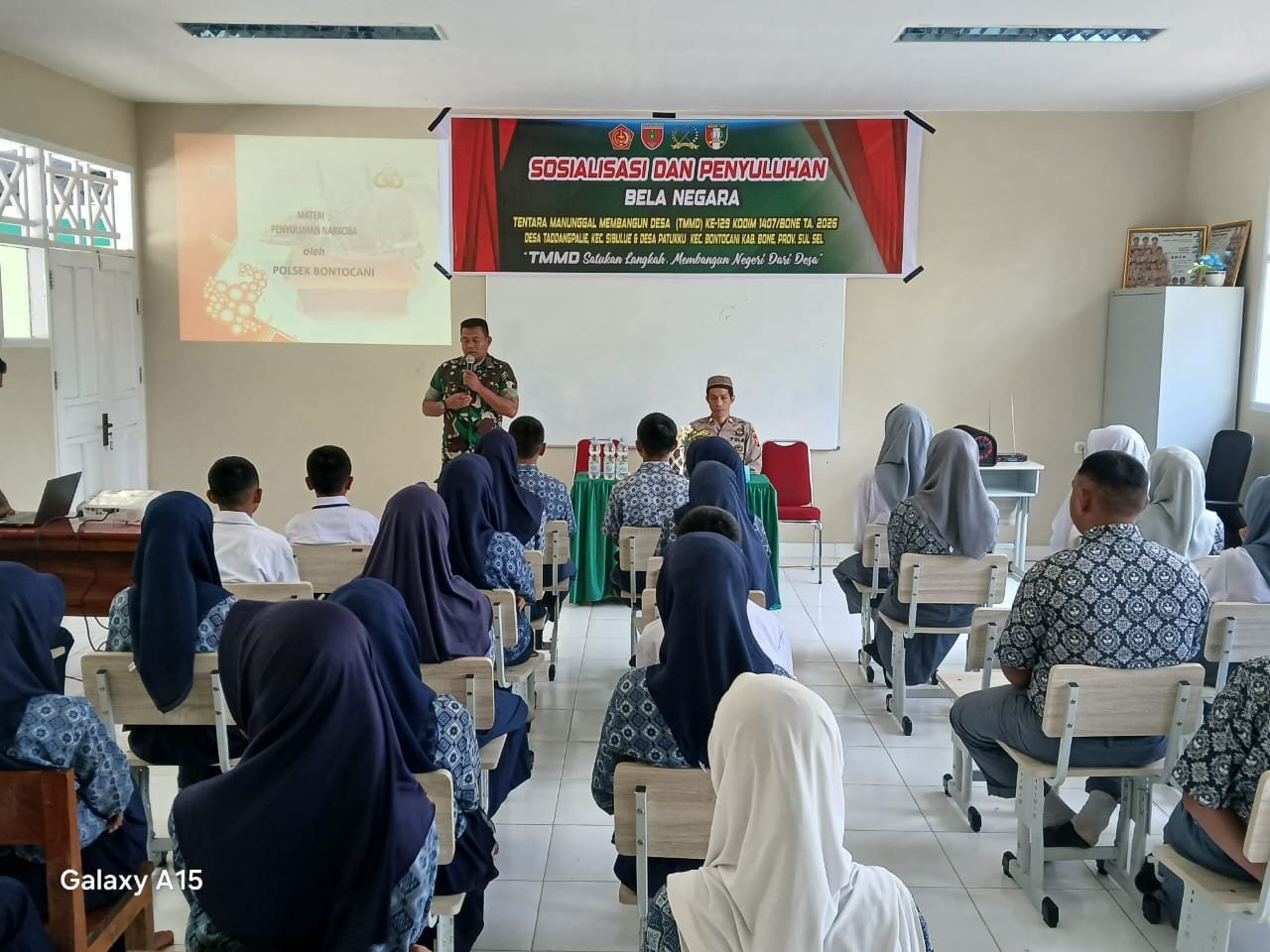 Militer Media: TMMD ke-129 Kodim 1407/Bone Edukasi Bela Negara di Patukku