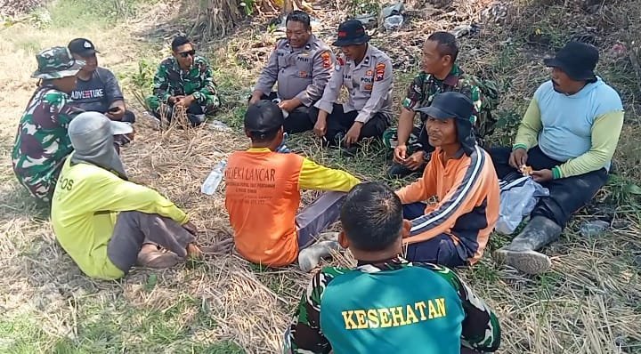 TMMD Reguler ke-129: Momen Istirahat Jadi Ajang Keakraban Multisektor