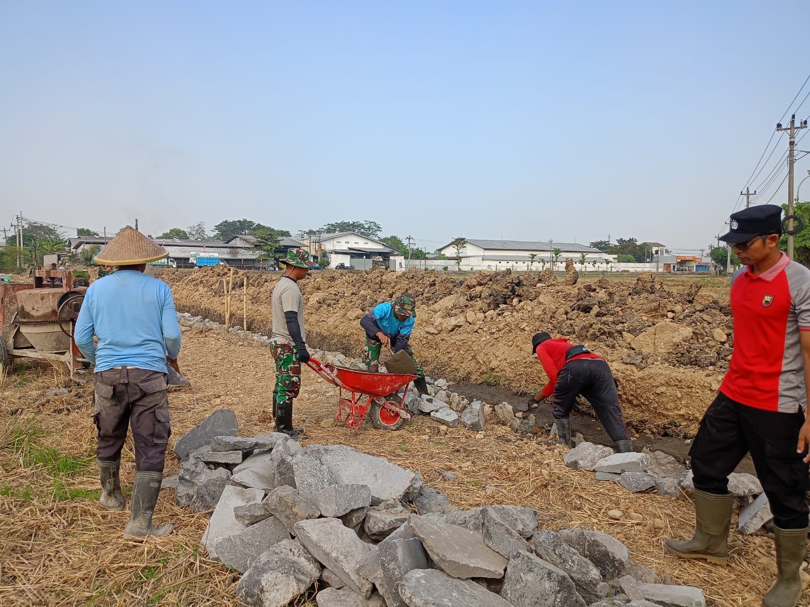 Pembangunan Talud di Parangjoro, Petani Tak Khawatir Sawah Longsor Saat Hujan
