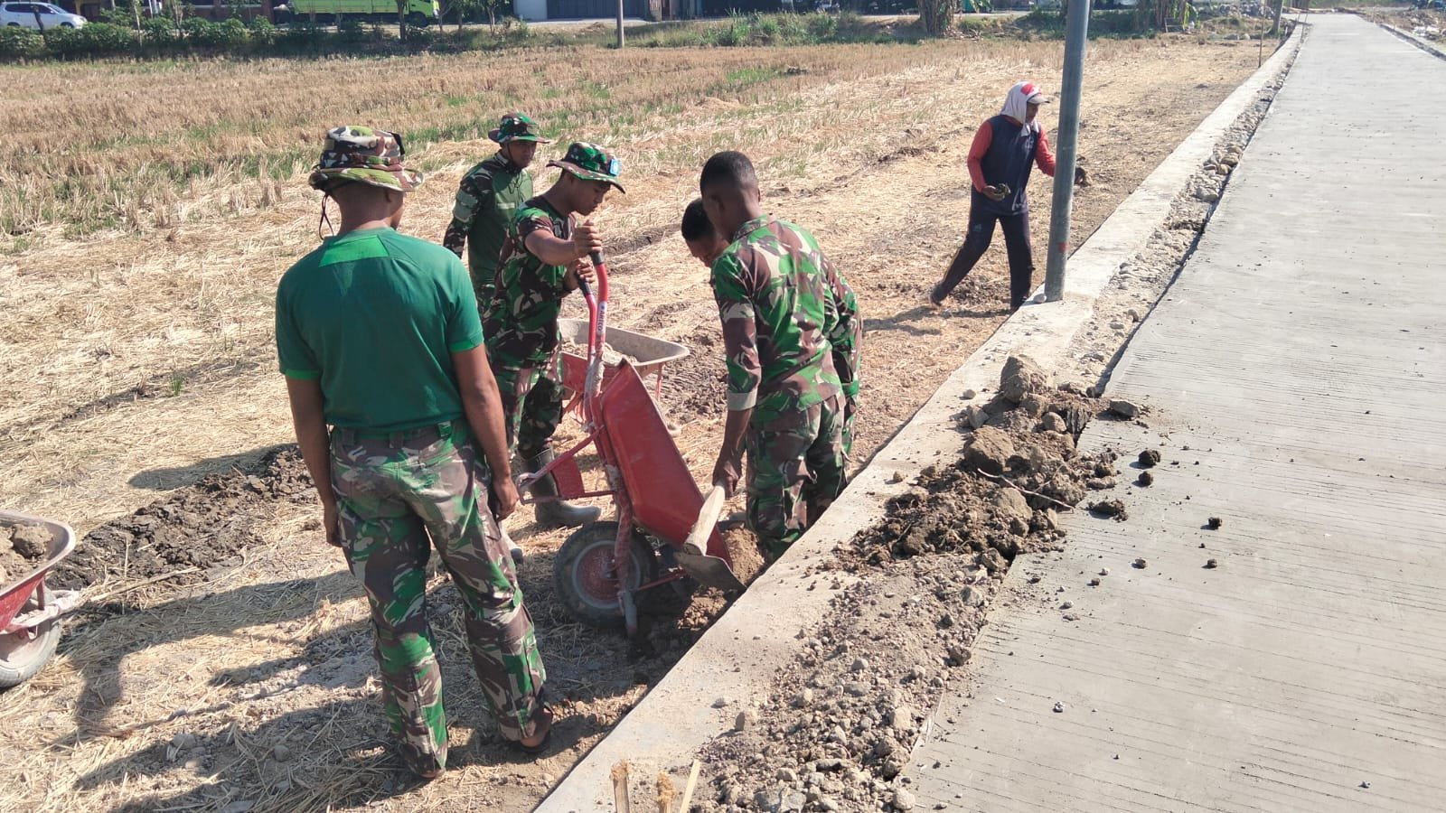 Pembangunan Talud Parangjoro: Perincian yang Menentukan Mutu Akhir