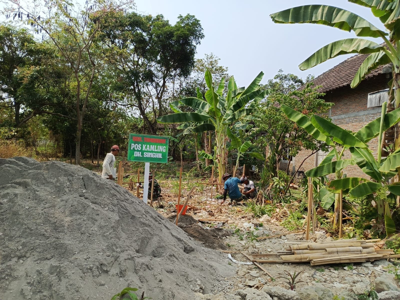 Pos Kamlng di Singkil Dibangun sebagai Sasaran Tambahan TMMD Kodim 0726/Sukoharjo