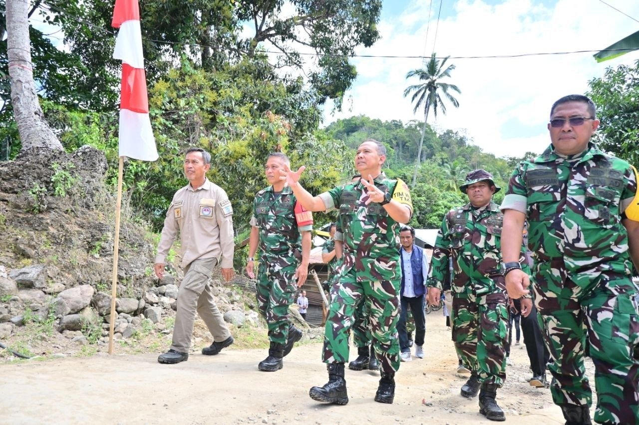 Wasev Sterad Turun ke Bontocani, Satgas TMMD ke-129 Dapat Arahan Perbaikan