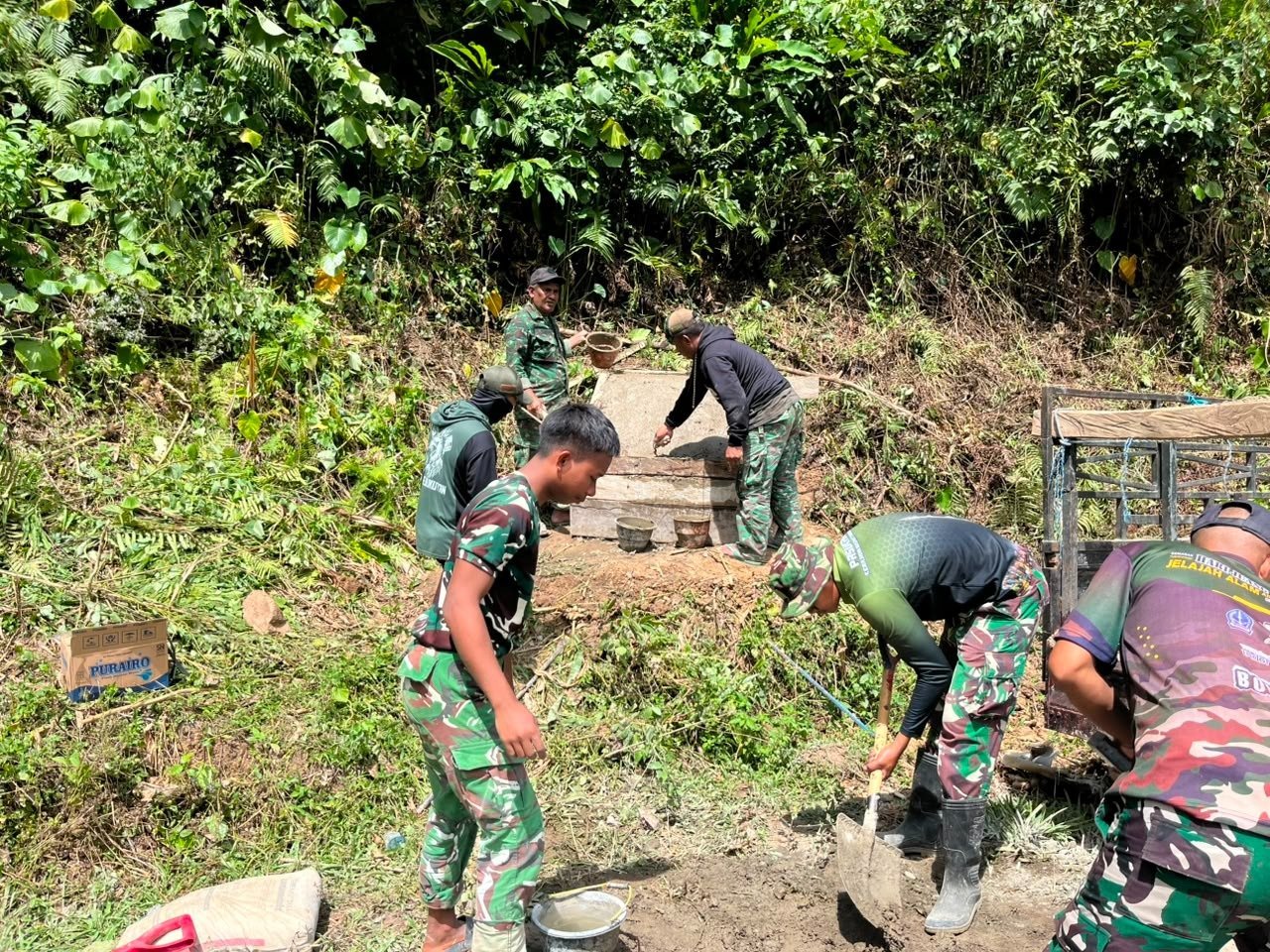 Prasasti Dipasang di Titik Pekerjaan Jalan Pattuku, Tandai Sasaran TMMD 129