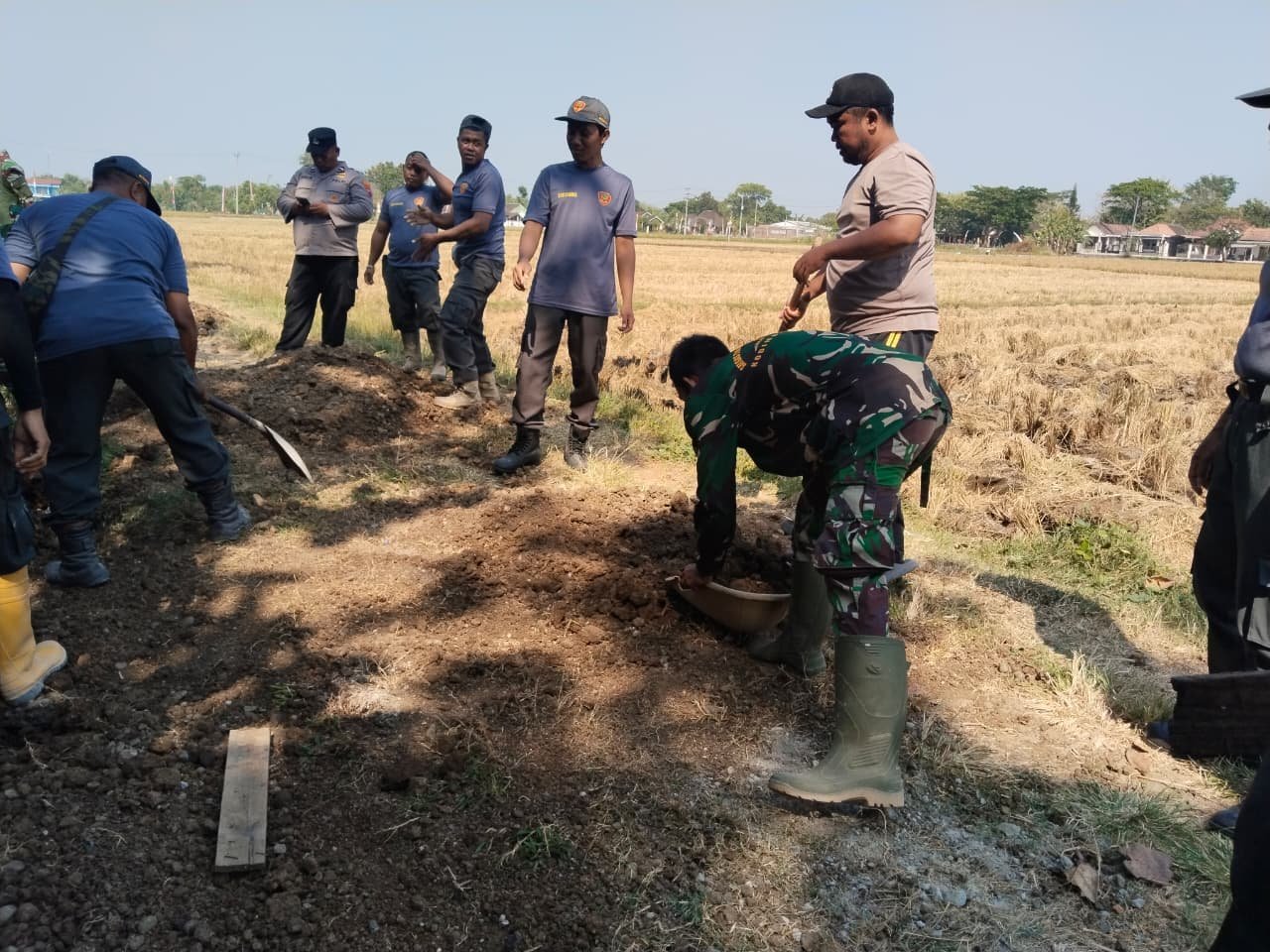 Talud Parangjoro Diselesaikan, Perisai Sisi Jalan Siap Melindungi Warga