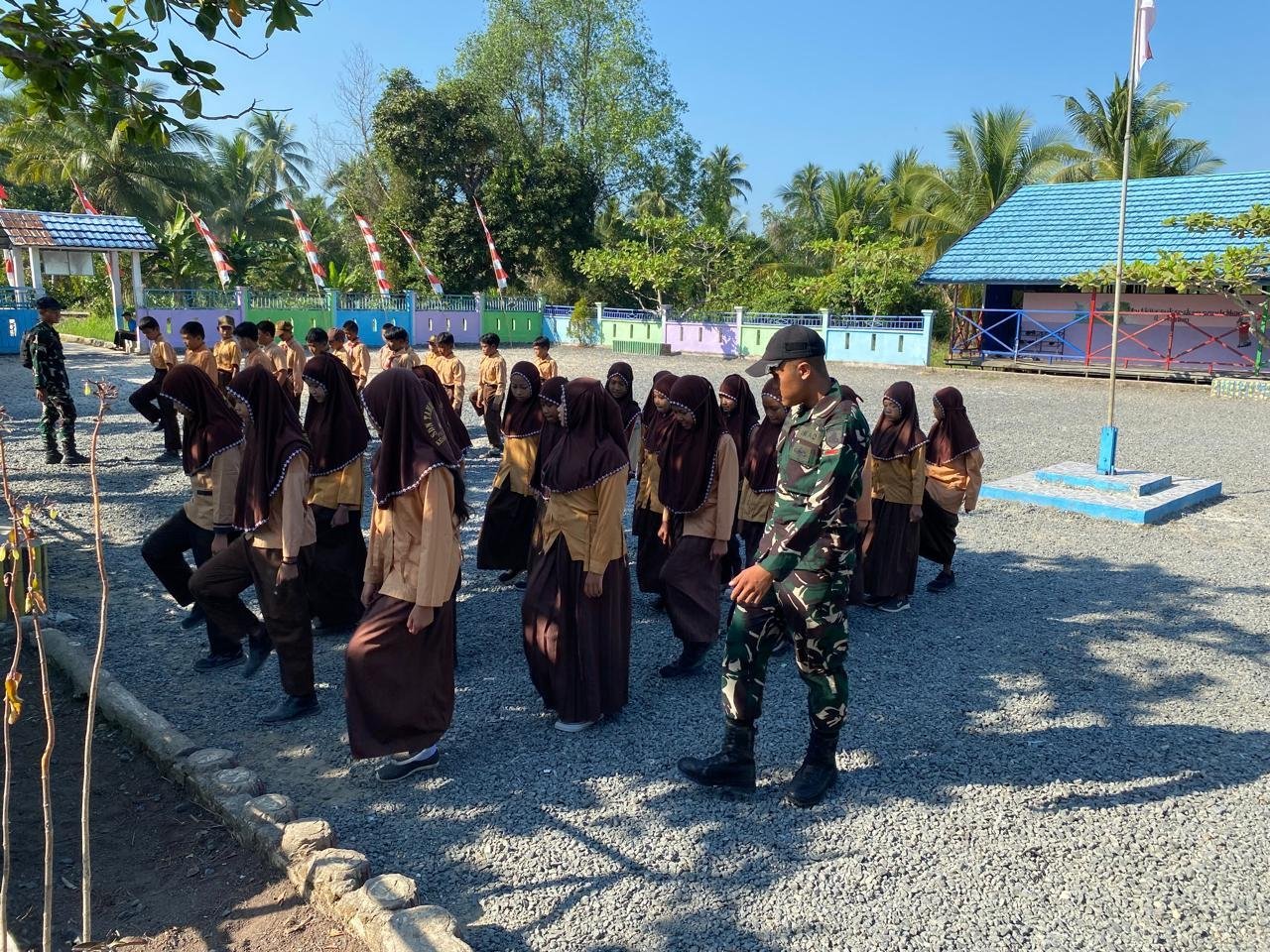 Pembinaan Nonfisik TMMD: PBB untuk Bentuk Sikap Disiplin Anak di Tamban